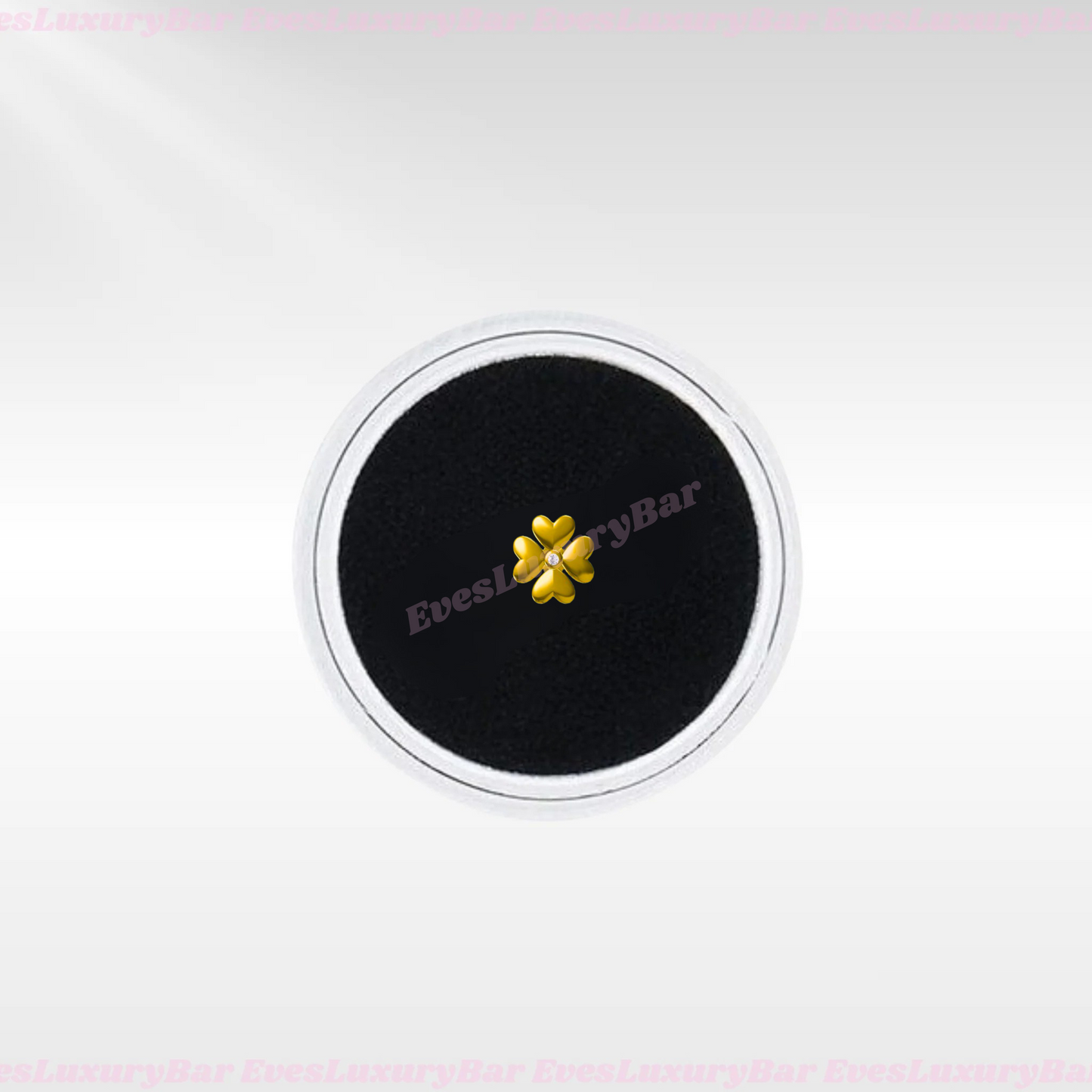 18K GOLD CHARM CLOVER WITH DIAMOND (preorder)