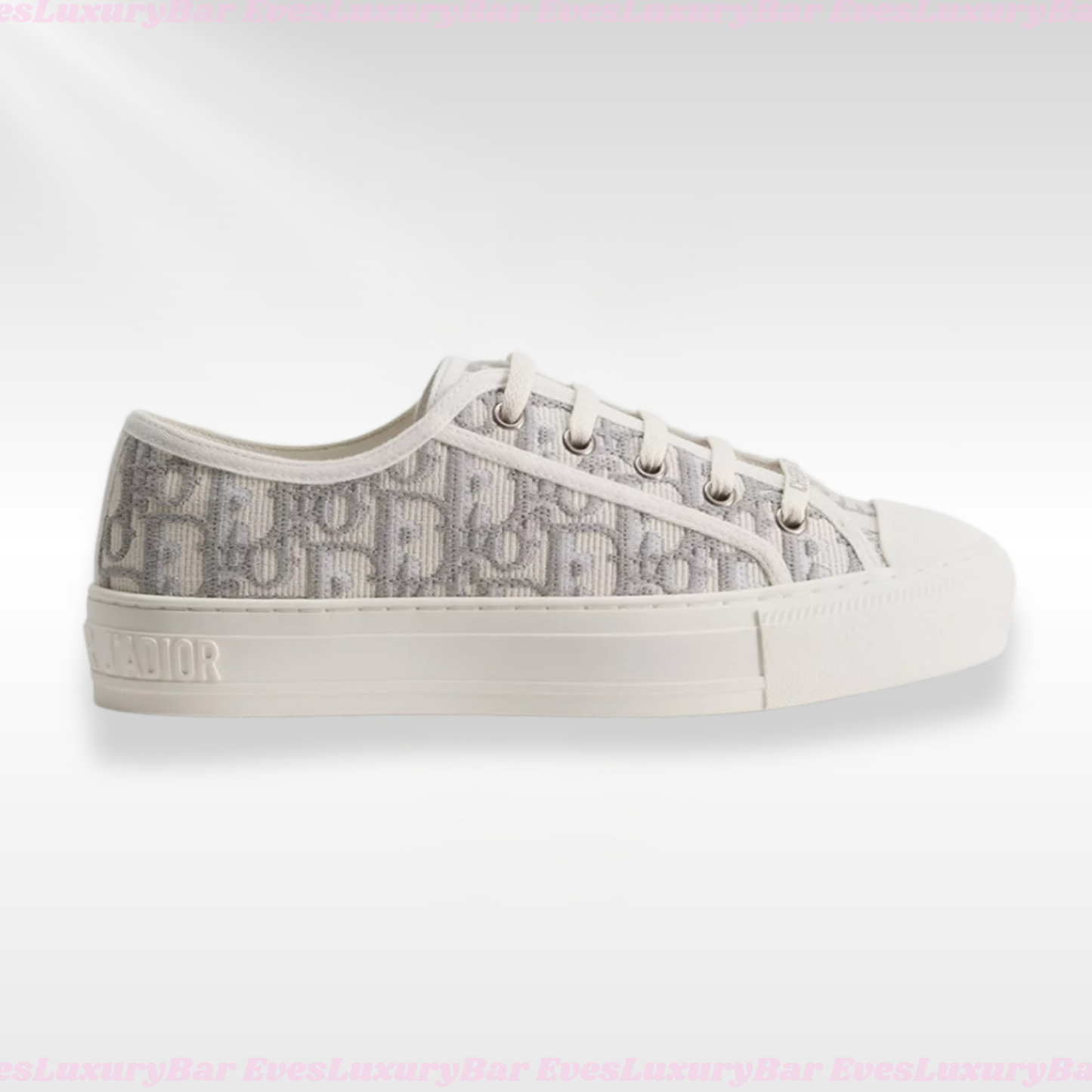 D SHOE